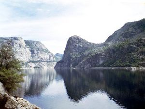 hetch-hetchy-16089-m.jpg