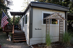 mobilehome.jpg