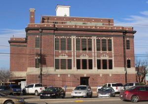 800px-Texas_County,_Oklahoma_courthouse_from_E_1