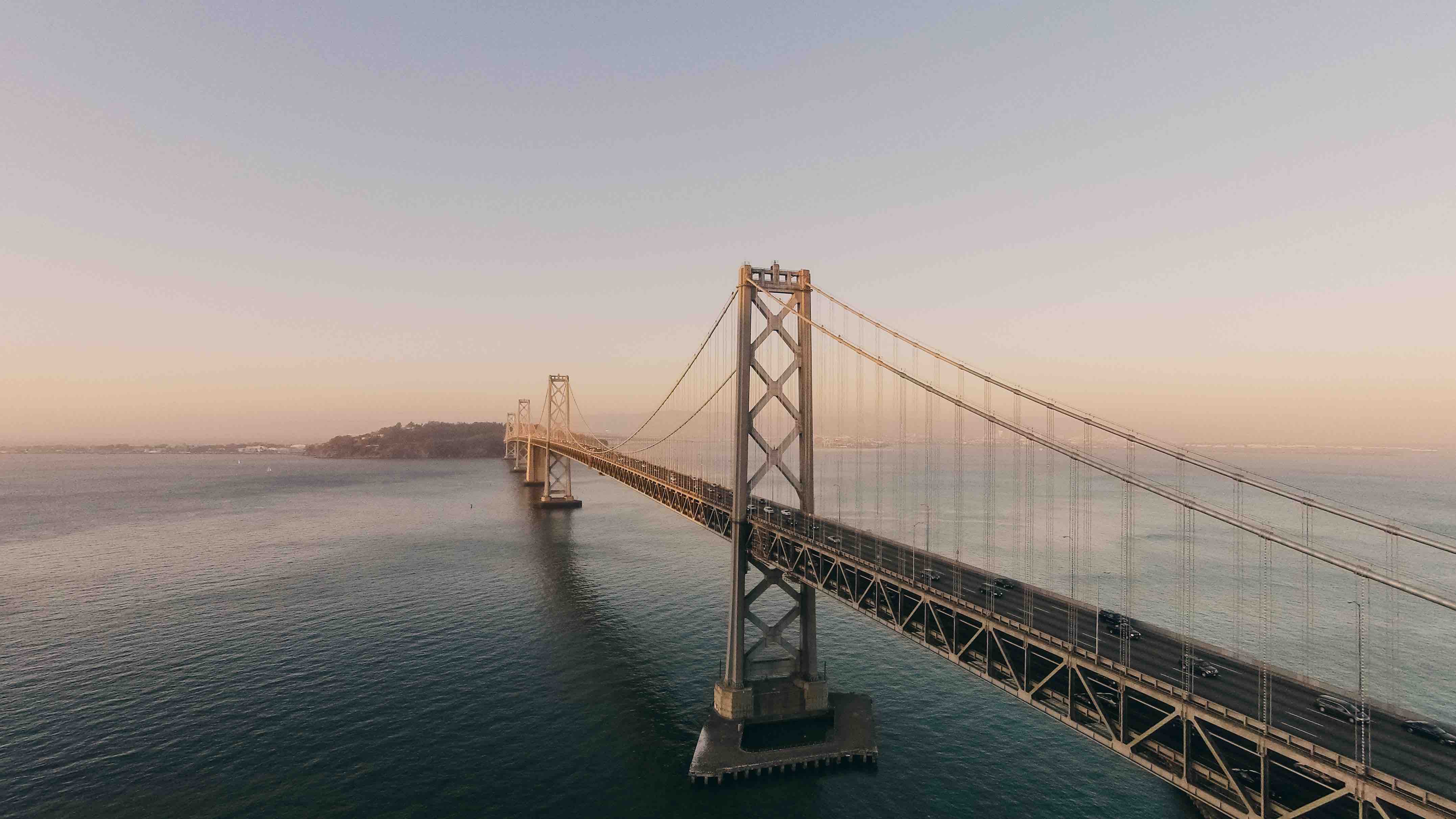 Bus Crash On Golden Gate Bridge Harms 11 People San Francisco Injury 